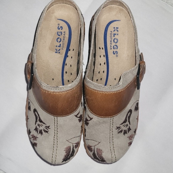 Klogs Austin Brown Tan Floral Clogs Mules Size 7W Non Slip Leather Upper - Picture 3 of 10